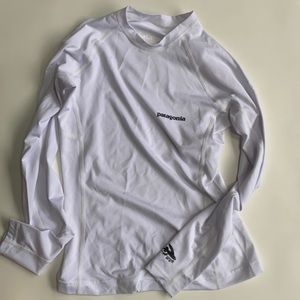 Patagonia sun shirt XS